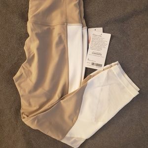 Athleta Exhale Capri